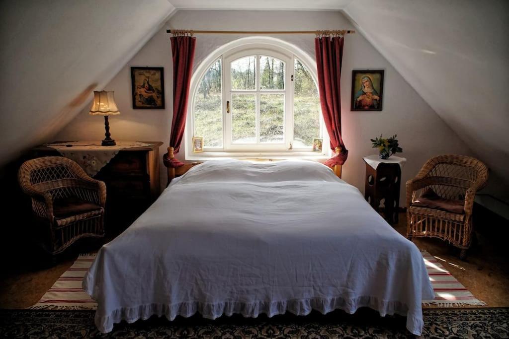 Stilvolles Landhaus Im Dreilaendereck Felsőszölnök 外观 照片